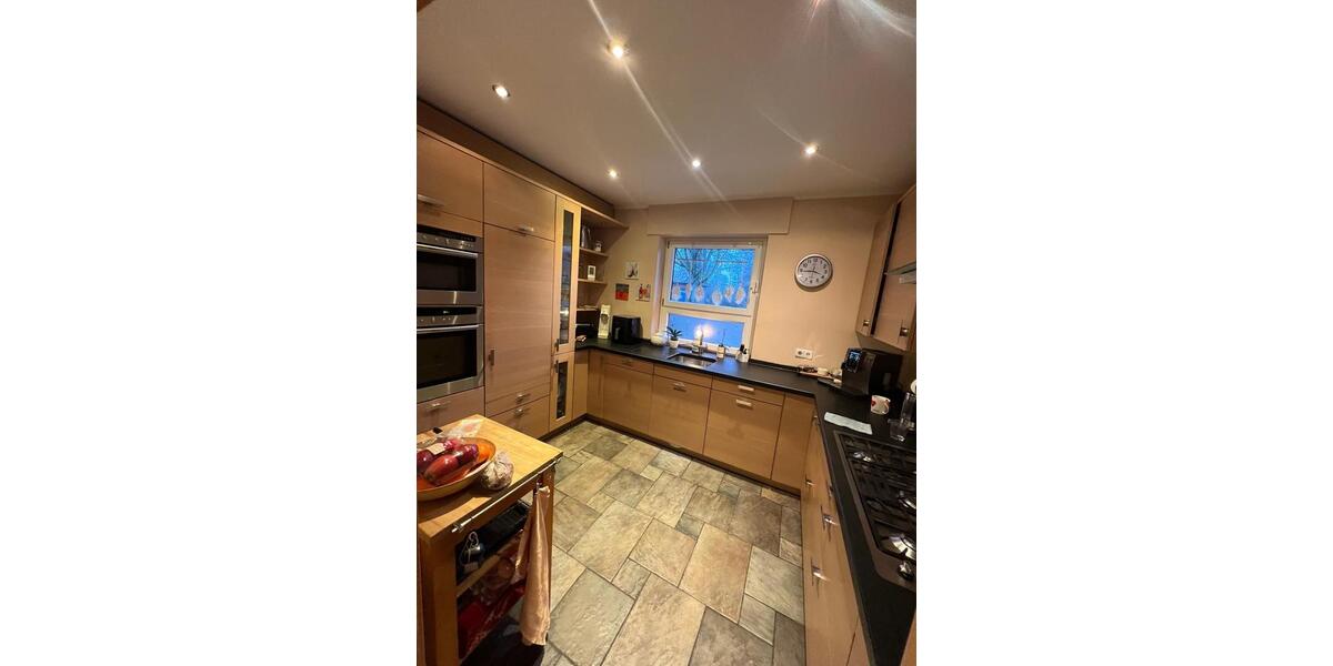 Bungalow Duisburg Essenberg - 5 Zimmer, 268 m&sup2;, 550.000&euro; | Angebot:25236957