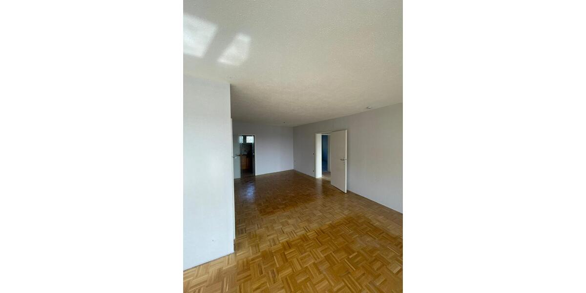 Etagenwohnung Essen Stadtbezirk VII - 3.5 Zimmer, 86 m&sup2;, 890&euro; | Angebot:25590290