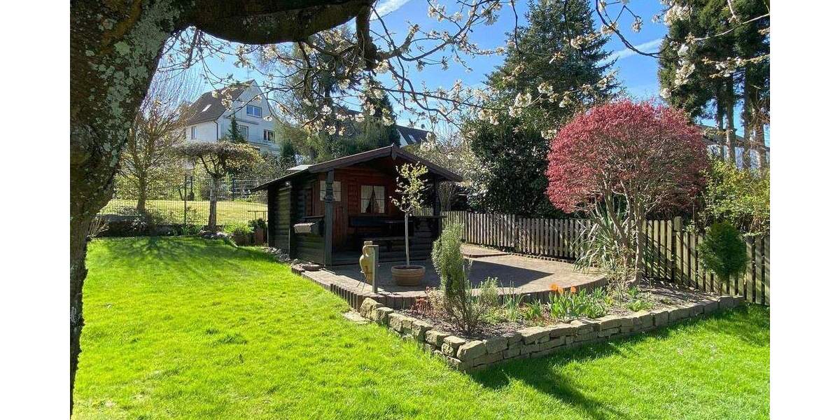 Doppelhaushälfte Essen Kupferdreh - 6 Zimmer, 215 m&sup2;, 670.000&euro; | Angebot:25724207