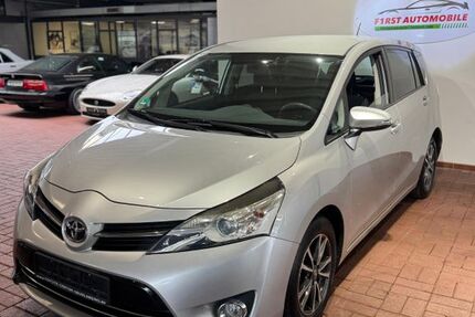 Toyota Verso 114.000 km 7.990 &euro; Wülfrath 42489