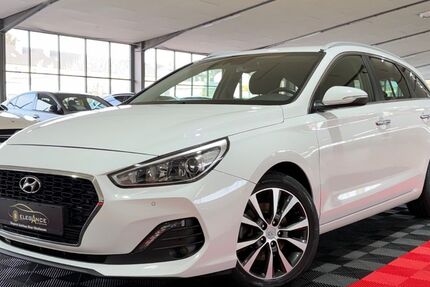 Hyundai i30 99.000 km 14.200 &euro; Oberhausen 46047