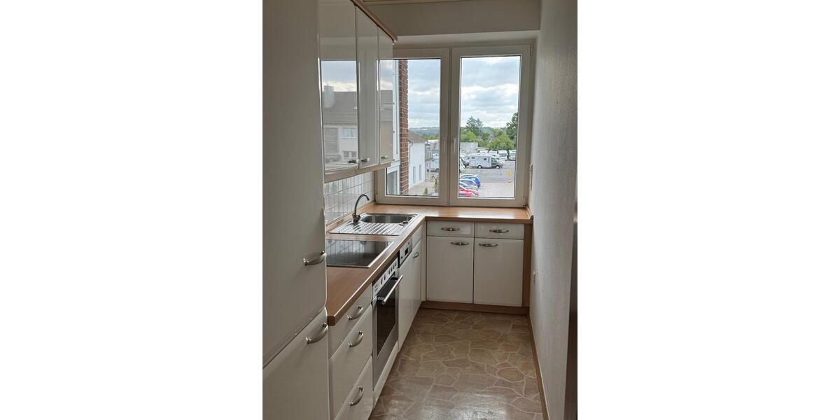 Helle Wohnung mit Balkon und Einbauküche in Mülheim a. d. Ruhr 2.5 zimmer