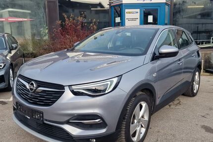 Opel Grandland (X) 121.000 km 14.799 &euro; Gelsenkirchen 45884