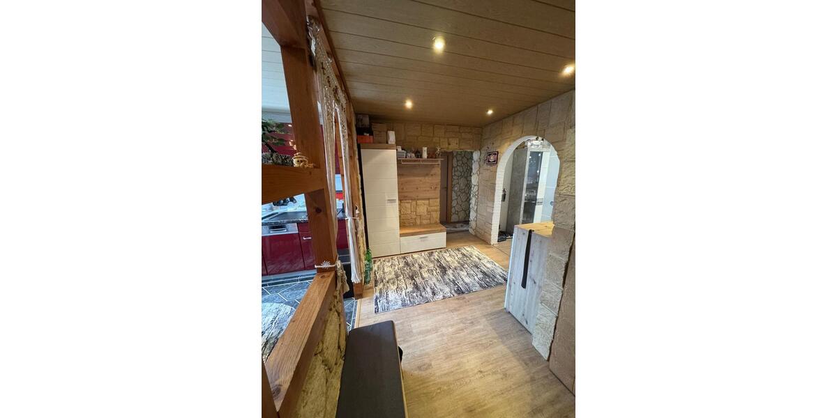 Etagenwohnung Wuppertal Gemarkung Nächstebreck - 3 Zimmer, 79 m&sup2;, 800&euro; | Angebot:25335135