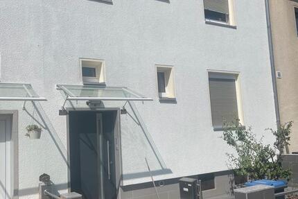 Reihenmittelhaus in Castrop-Rauxel zu vermieten 7 zimmer