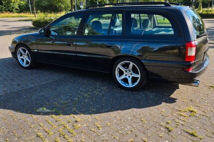 Opel Omega 242.000 km 4.800 &euro; Marl 45770