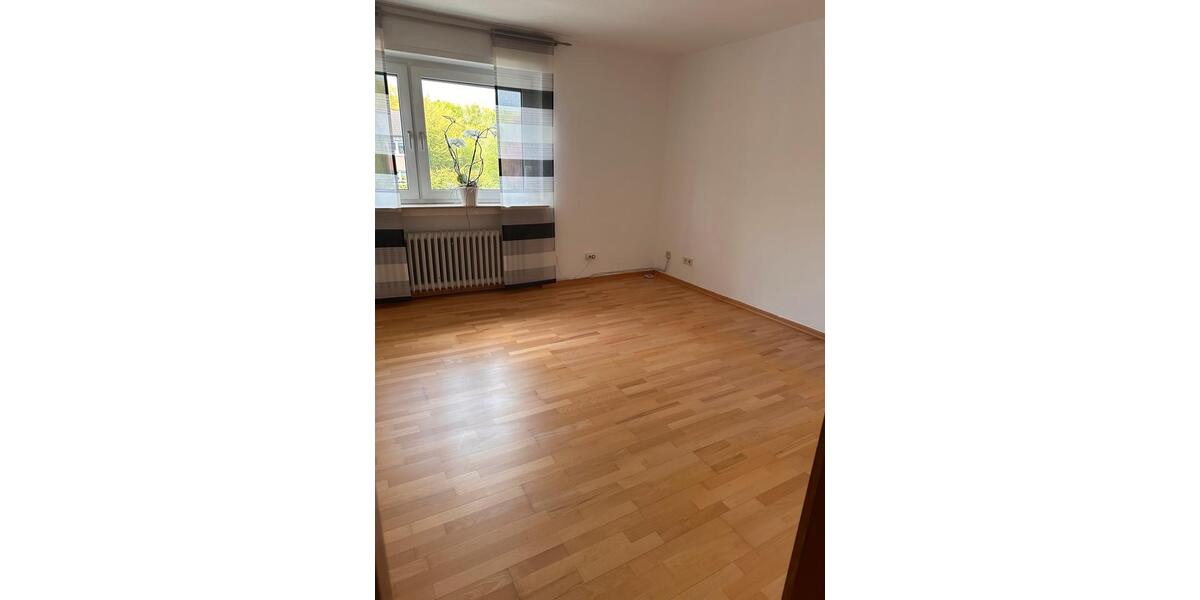 Etagenwohnung Bottrop Feldhausen - 3.5 Zimmer, 67 m&sup2;, 690&euro; | Angebot:26261242