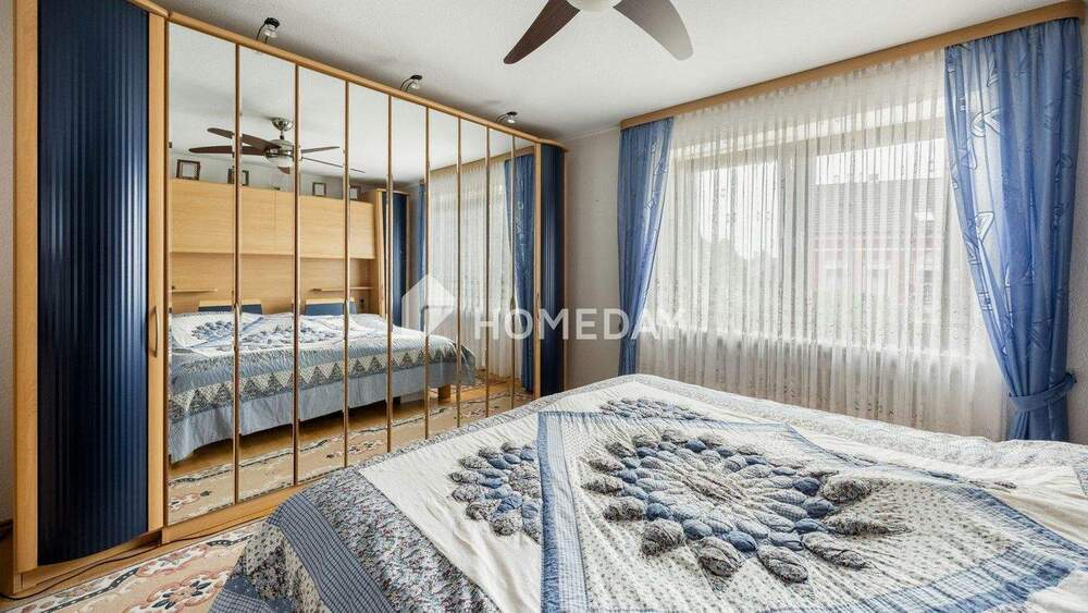 Einfamilienhaus mit Einliegerwohnung, großem Grundstück und vielseitigen Nutzungsmöglichkeiten 8 zimmer