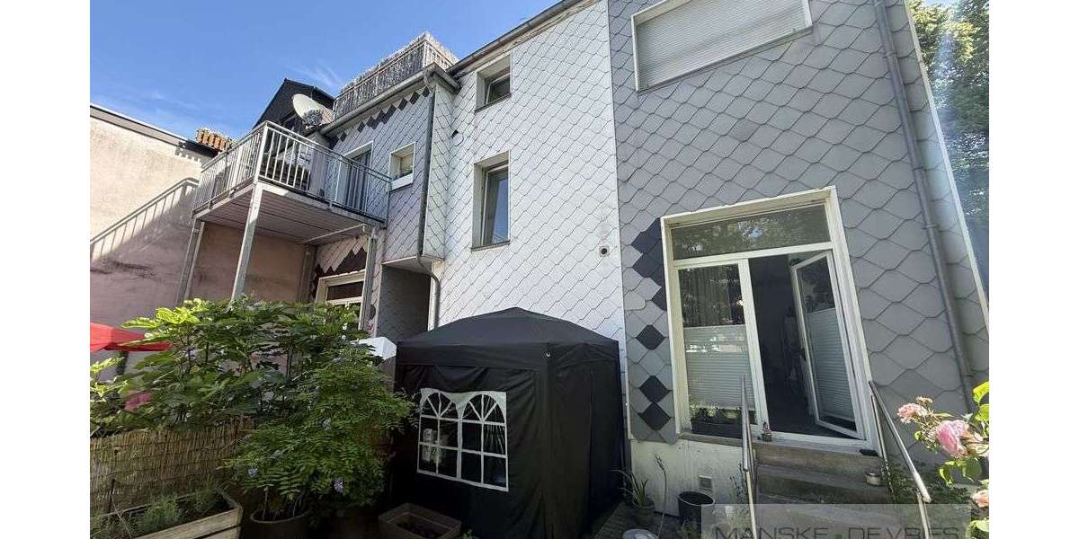 Einfamilienhaus Essen Stadtbezirk III - 12 Zimmer, 279 m&sup2;, 580.000&euro; | Angebot:26915567