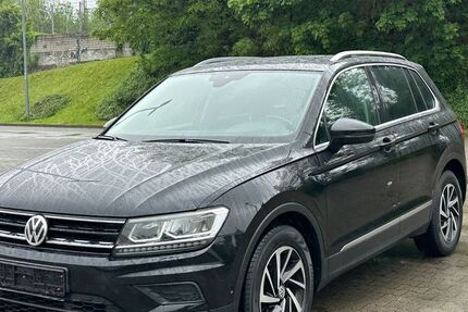 VW Tiguan 220.938 km 12.800 &euro; Essen 45139