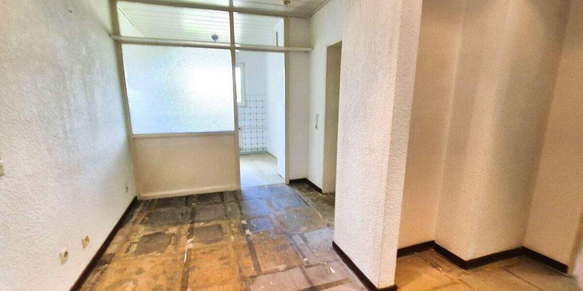 Renovieren und einziehen! Barrierefreie Wohnung. 2 zimmer