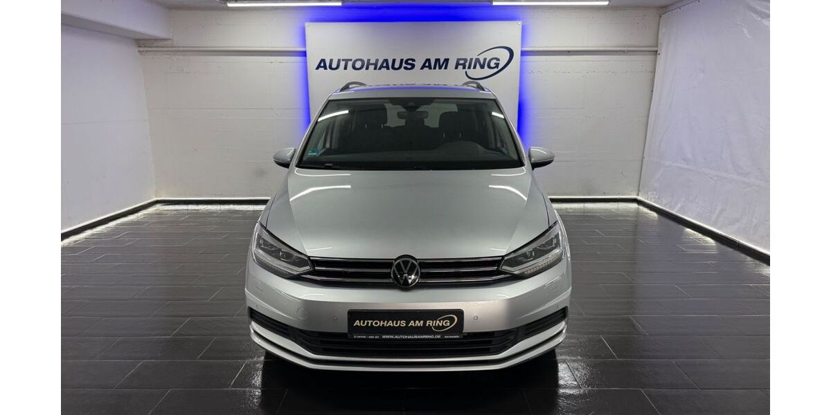 VW Touran 77.438 km 23.799 &euro; Ratingen bei Düsseldorf 40878
