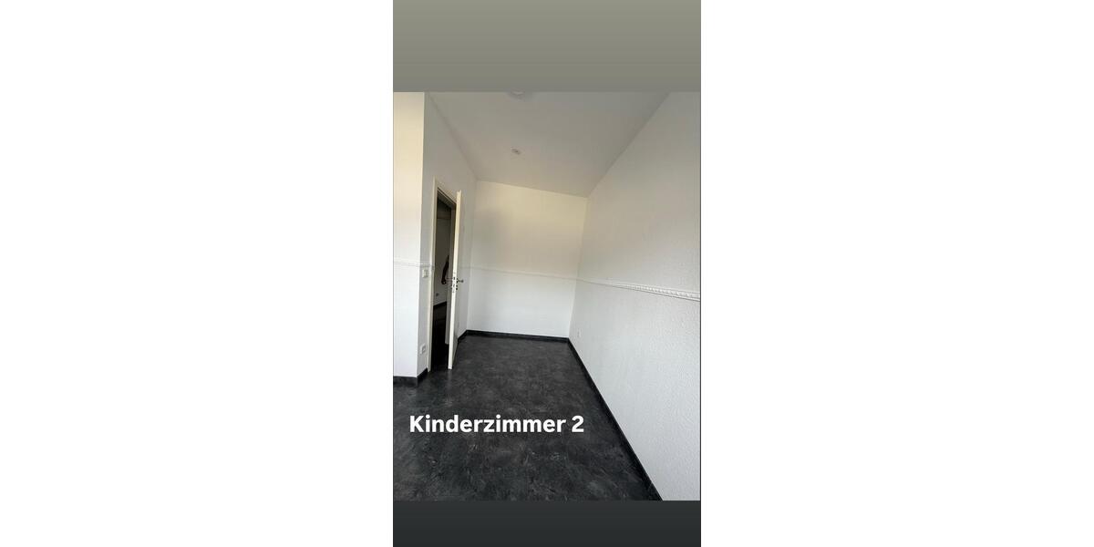 Dachgeschoßwohnung Gelsenkirchen Gelsenkirchen-Mitte - 3 Zimmer, 110 m&sup2;, 1.300&euro; | Angebot:26413931