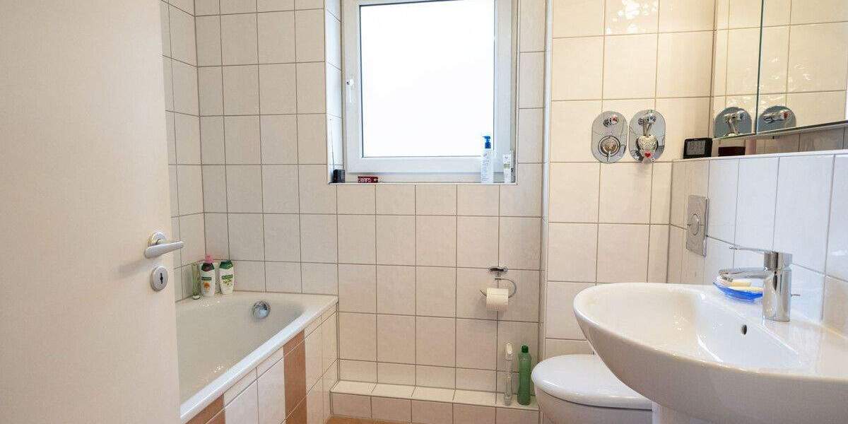 Buchholz: Stilvolle, barrierearme Erdgeschosswohnung mit Garten! 4 zimmer