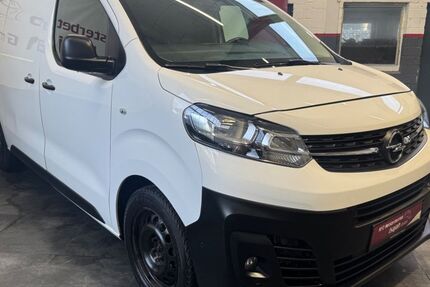 Opel Vivaro 215.000 km 10.990 &euro; Castrop-Rauxel 44575