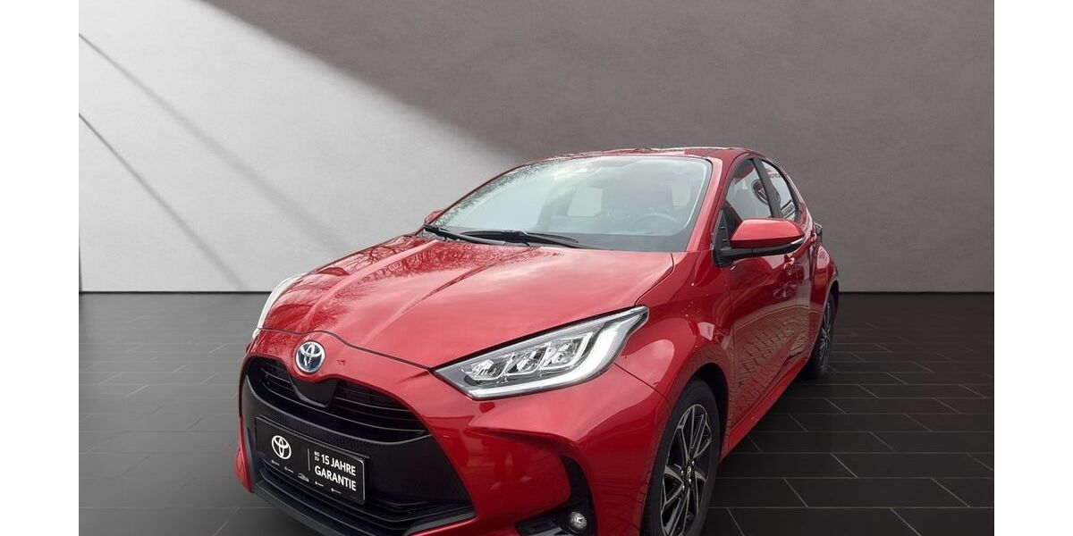 Toyota Yaris 51.600 km 17.390 &euro; Dinslaken 46537