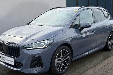 BMW 220 Active Tourer 13.600 km 35.999 € Meerbusch 40668
