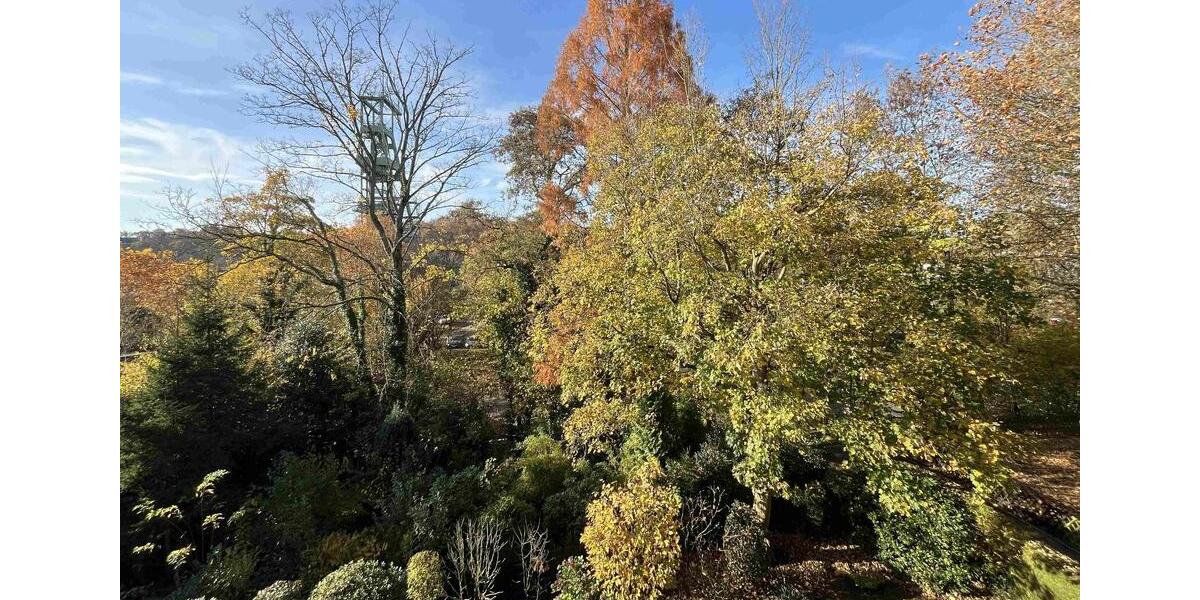 Helle 3 Zimmer Eigentumswohnung mit Balkon, Gäste-WC & Tiefgarage 3 zimmer