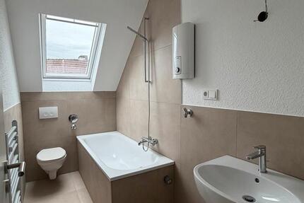 Kernsanierte 2,5 Zimmer Whg in Duisburg Meiderich zu vermieten 2 zimmer