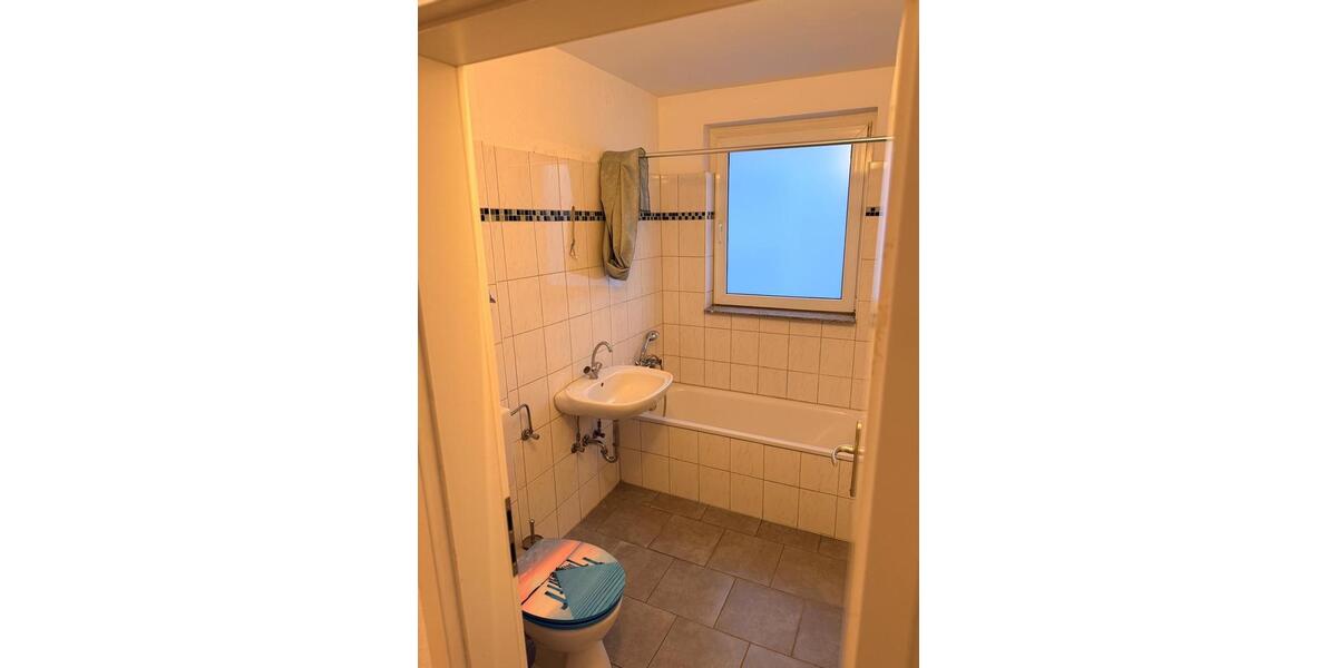 Etagenwohnung Velbert Velbert-Mitte - 2 Zimmer, 61 m&sup2;, 515&euro; | Angebot:25844821