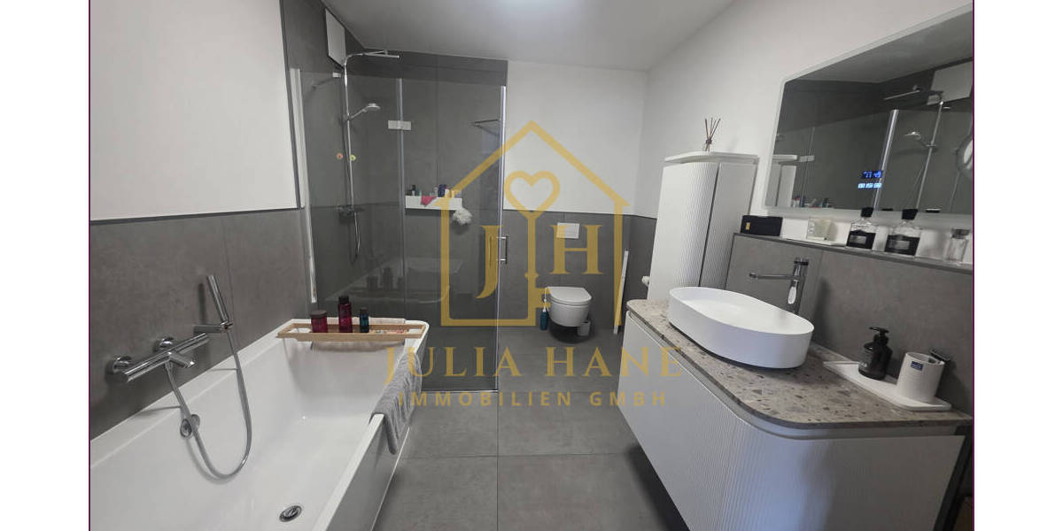 Etagenwohnung Erkrath - 3 Zimmer, 106 m&sup2;, 555.000&euro; | Angebot:26617830