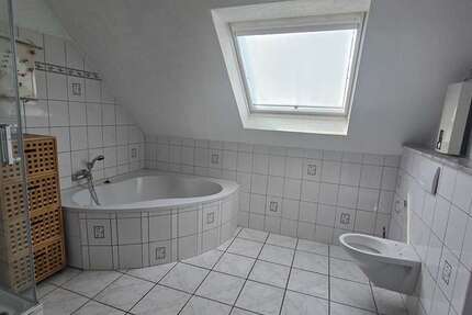 Wohnung zum Kaufen in Solingen 165.000 € 83.51 m²