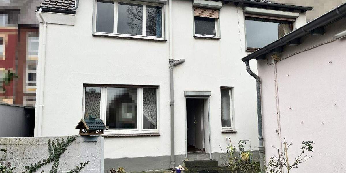 Einseitig-angebautes solides Ein-bis Zweifamilienhaus in Duisburg Alt-Homberg mit Garage 6 zimmer