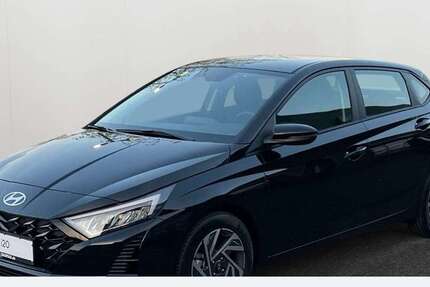 Hyundai i20 26.565 km 15.590 &euro; Castrop-Rauxel 44575