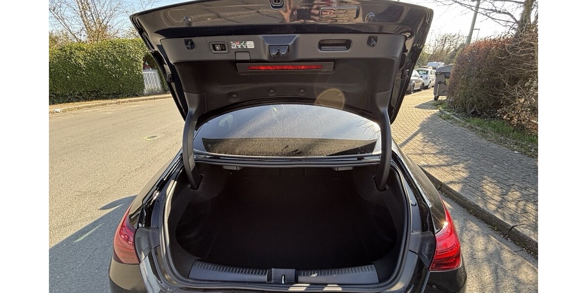 Mercedes-Benz CLA 200 33.629 km 49.000 &euro; Herten 45699