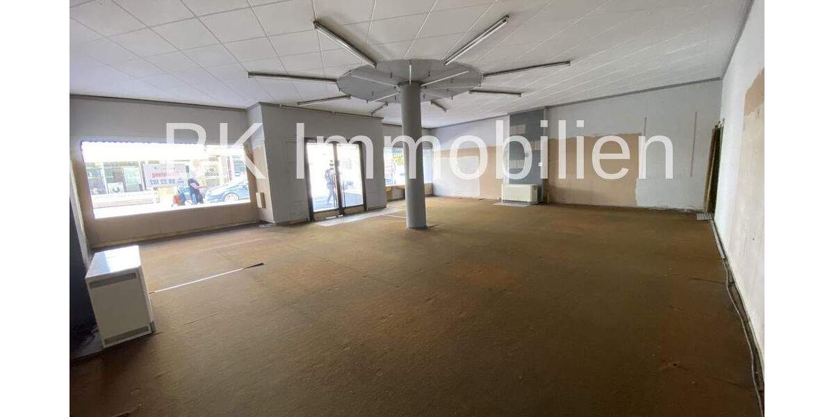 ** Ladenlokal in der Einkaufsstraße zu vermieten..** zimmer