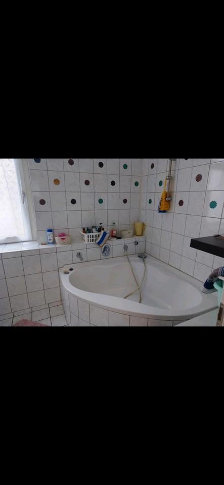 Ab sofort. Honsberger Strasse. RS grosses 2 Raum Appartment