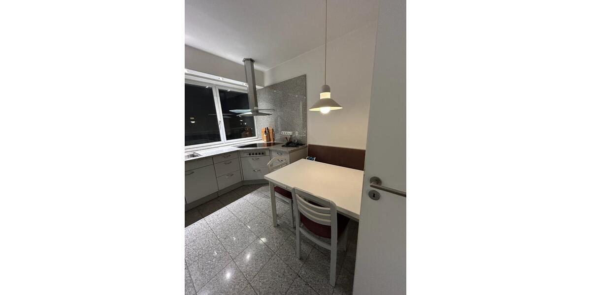 140m2 Penthouse zur Miete in zentraler Lage 4 zimmer