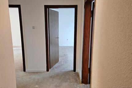 ruhige 3 Zi. Wohnung zimmer