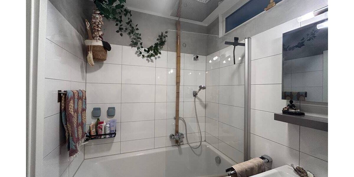 Etagenwohnung Duisburg Buchholz - 3 Zimmer, 70 m&sup2;, 209.000&euro; | Angebot:26596223