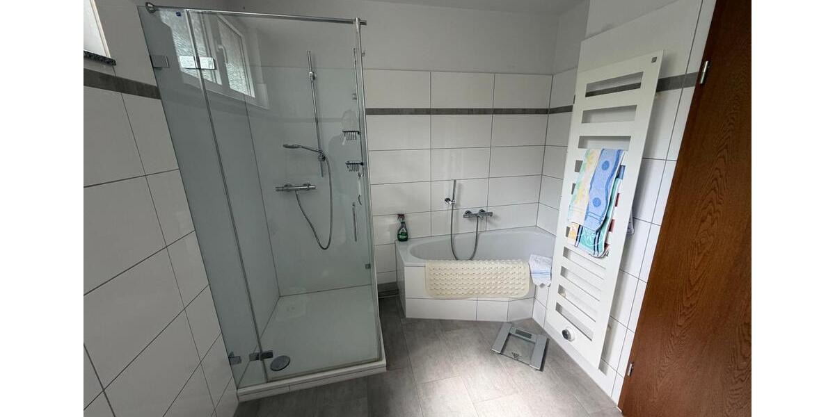 Reihenhaus Velbert Langenberg - 5 Zimmer, 110 m&sup2;, 450.000&euro; | Angebot:26988871