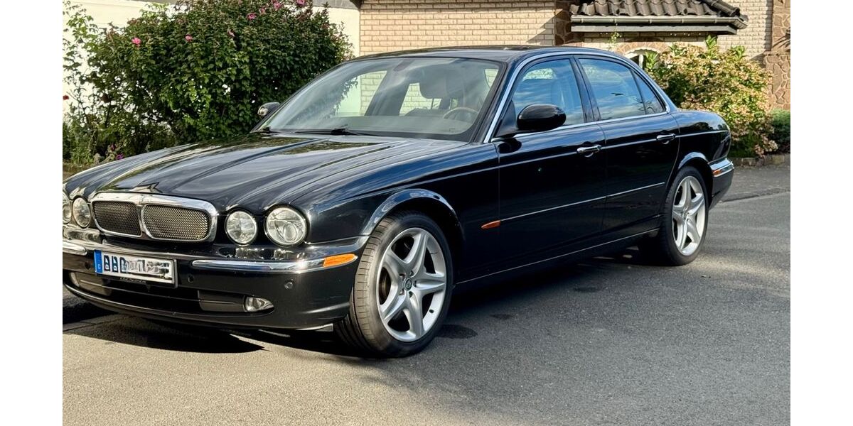 Jaguar XJ 309.500 km 12.500 &euro; Duisburg 47169
