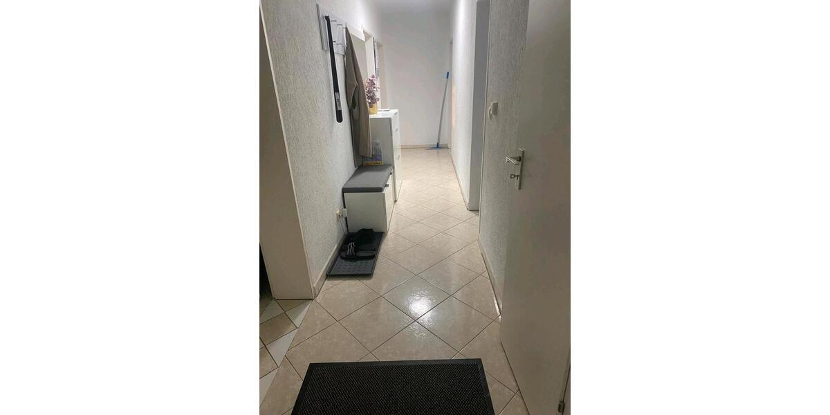 Erdgeschoßwohnung Duisburg Hamborn - 4 Zimmer, 99 m&sup2;, 169.000&euro; | Angebot:25833481