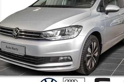 VW Touran 1.124 km 42.900 € Duisburg 47269