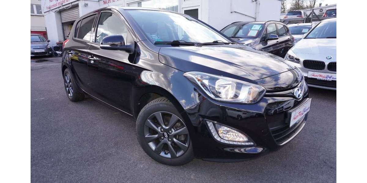 Hyundai i20 32.500 km 11.990 &euro; Wuppertal 42109