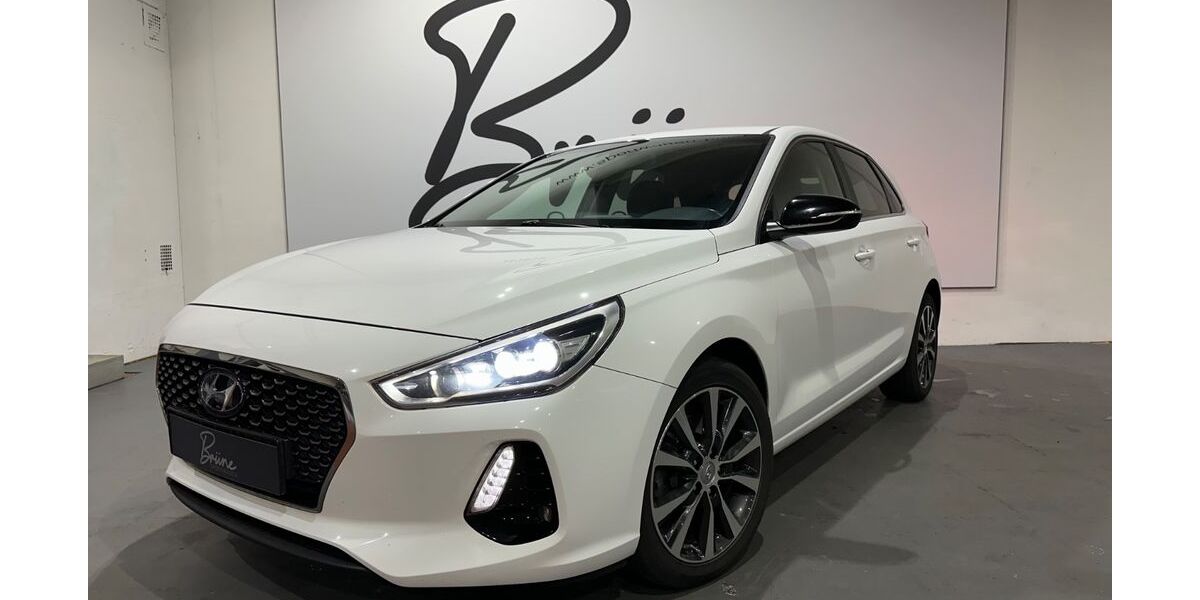 Hyundai i30 176.850 km 8.990 &euro; Duisburg 47058