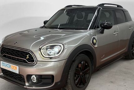 Mini Countryman SE (Cooper) 66.098 km 19.489 &euro; Dinslaken 46539