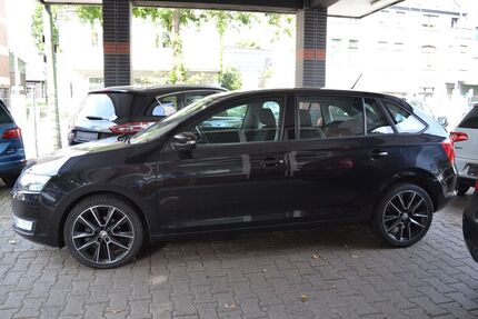 Skoda Rapid 238.500 km 3.995 &euro; Mülheim-Speldorf 45478