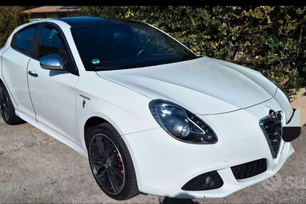 Alfa Romeo Giulietta 163.000 km 6.500 &euro; Castrop Rauxel 44575