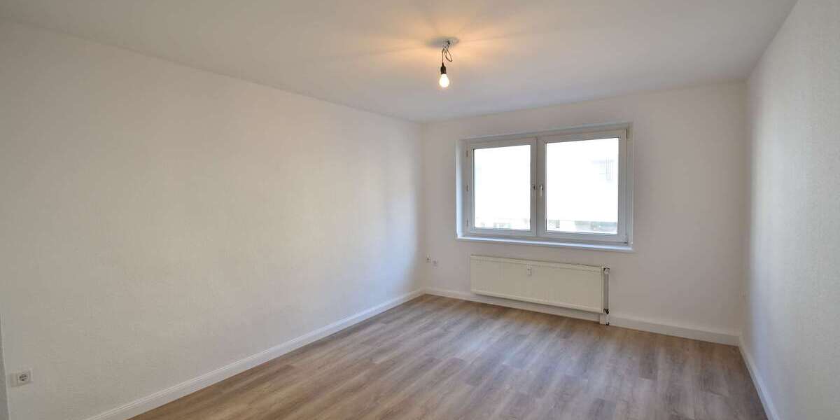 Etagenwohnung Essen Frohnhausen - 4 Zimmer, 111 m&sup2;, 1.300&euro; | Angebot:27437756