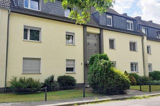 Großzügige Studio – Wohnung in ruhiger Lage 3 zimmer