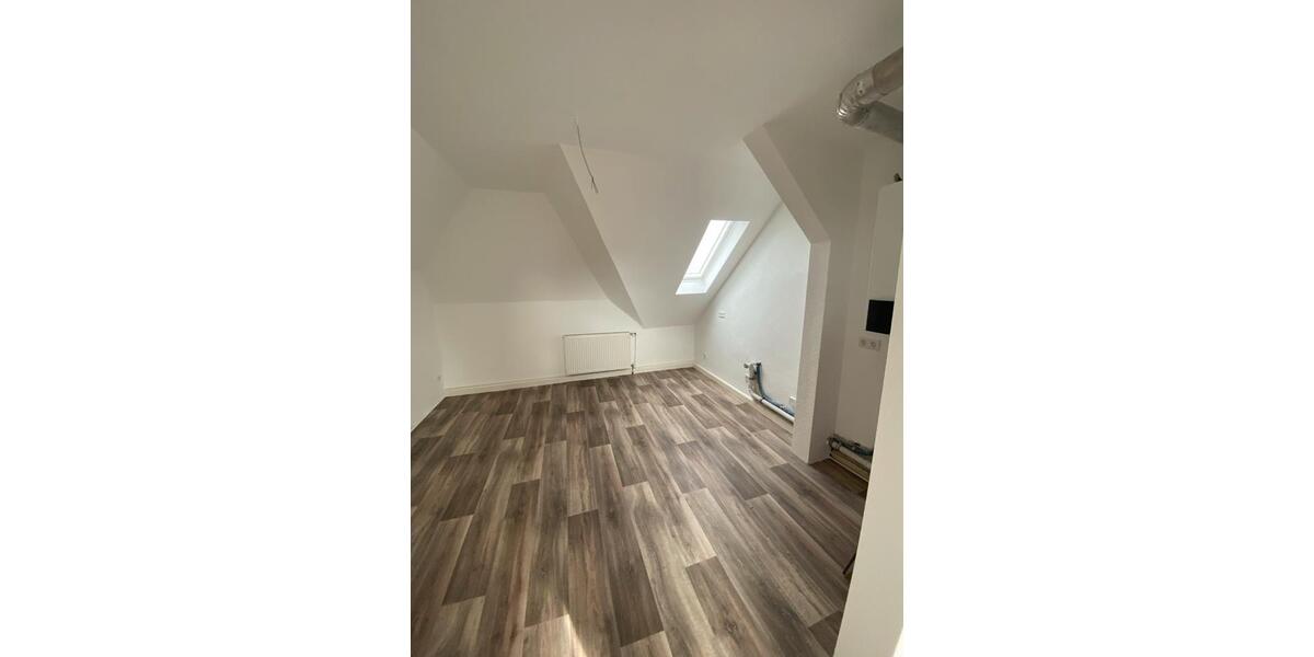 Dachgeschoßwohnung Hattingen Blankenstein - 4 Zimmer, 60 m&sup2;, 550&euro; | Angebot:26420599