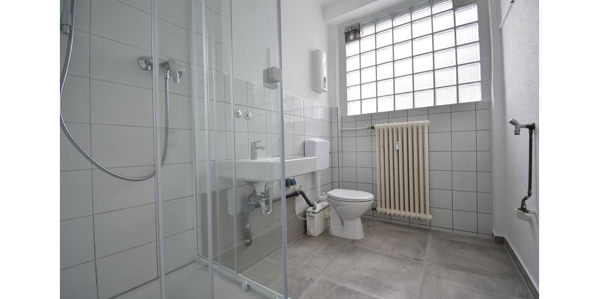 Etagenwohnung Essen Stadtkern - 3 Zimmer, 92 m&sup2;, 1.045&euro; | Angebot:24862007