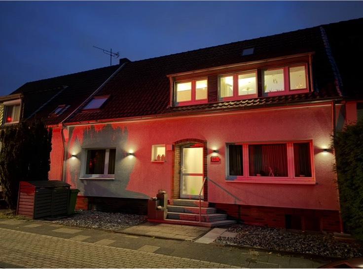 Mehrfamilienhaus, Wohnhaus Oberhausen Schmachtendorf - 8 Zimmer, 148 m&sup2;, 395.000&euro; | Angebot:26505737