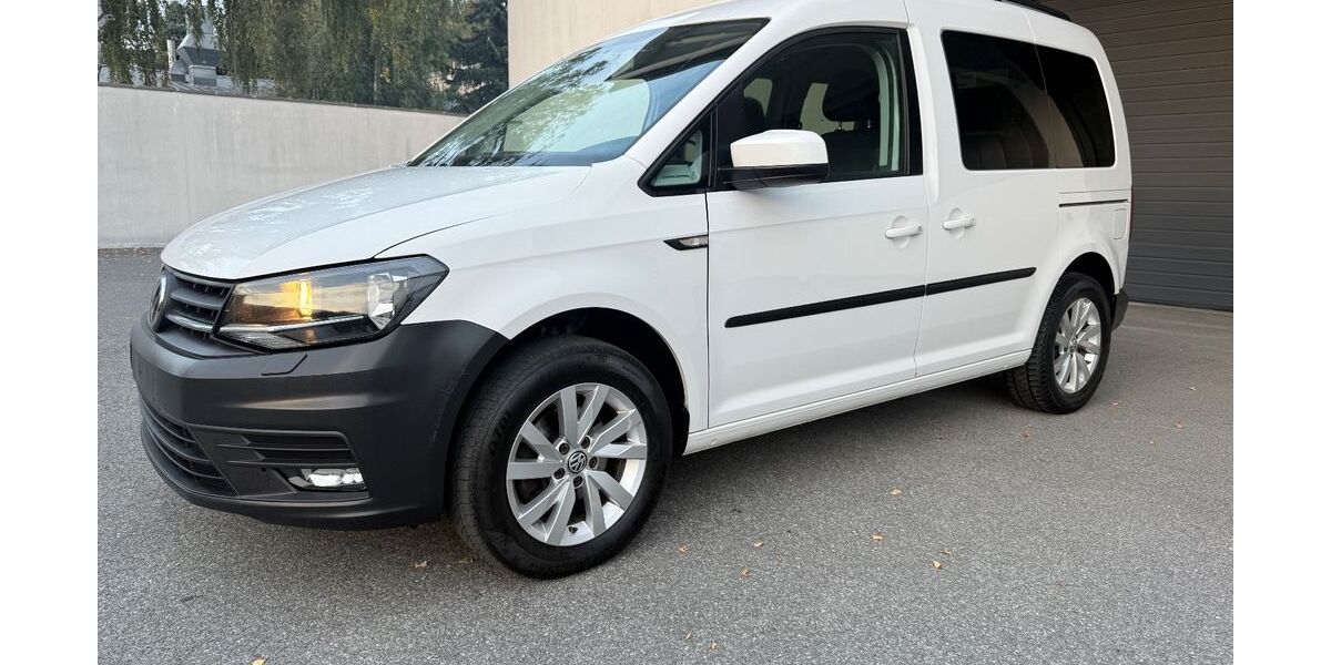 VW Caddy 185.000 km 8.950 € Essen 45141