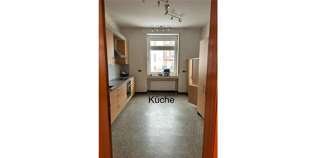 Etagenwohnung Schwelm - 3 Zimmer, 140 m&sup2;, 1.225&euro; | Angebot:26411542
